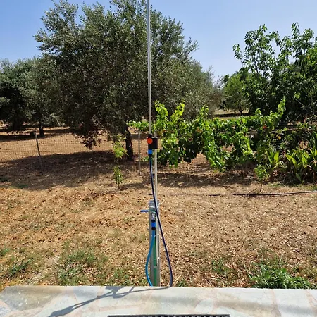 Holiday home Memro Atsoupades
