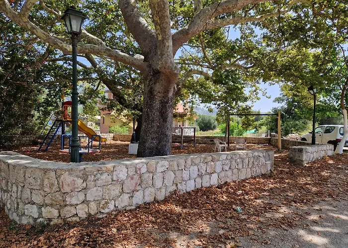 Memro Tatil Evi Atsoupades